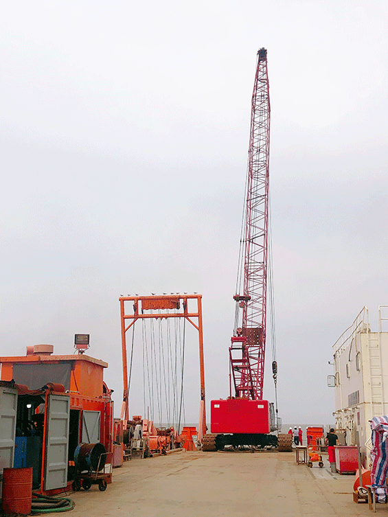 我司總經理視察及慰問月東（dōng）油田海底（dǐ）電纜裸露治理項目施工現場