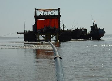 遼（liáo）河海底管道後挖溝項（xiàng）目（2005年--中石油）