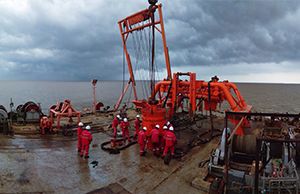 祝賀月（yuè）東油（yóu）田海底電纜（lǎn）裸露治理項目中標並順利（lì）開工