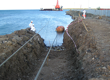 海底管線（xiàn）登陸（lù）安裝