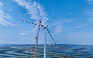 全球最大26兆瓦（wǎ）級海上風電機組成功吊裝