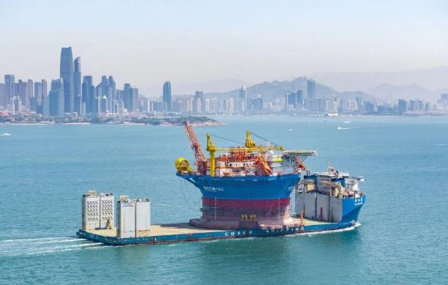 亞洲首艘圓筒型“海上油氣加工廠”-“海葵一號”完成海上安裝