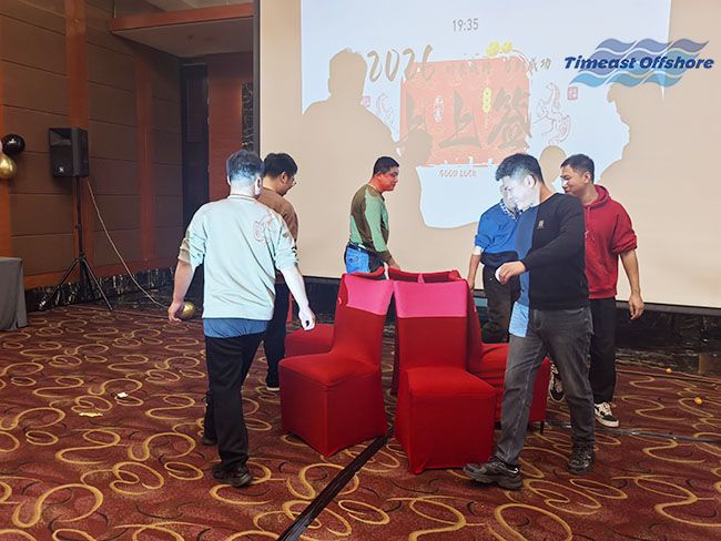 贏戰馬年,一馬當先丨向日葵视频官网(yì)海工 2026 迎新年會圓滿舉行 贏戰馬年,一馬當先丨(shù)向日葵视频官网海工 2026 迎新年會圓滿(mǎn)舉行