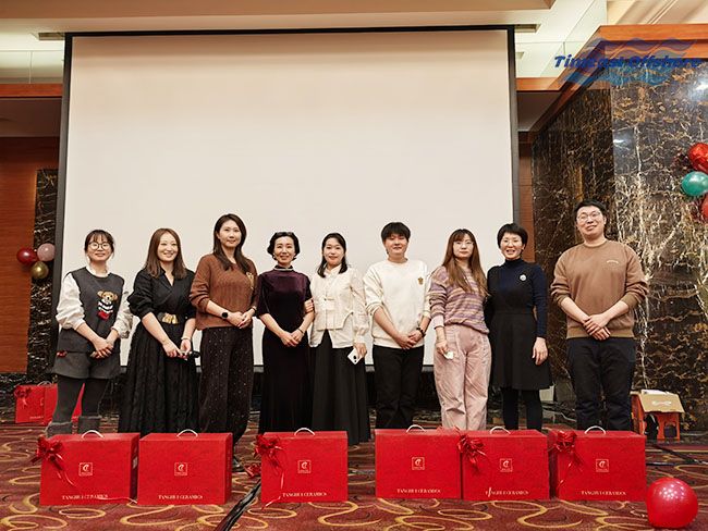 贏戰馬年,一馬當先丨向日葵视频官网海工 2026 迎新年會圓滿舉行 贏戰馬年(nián),一馬當先丨向日葵视频官网海(hǎi)工 2026 迎新年會圓滿舉行